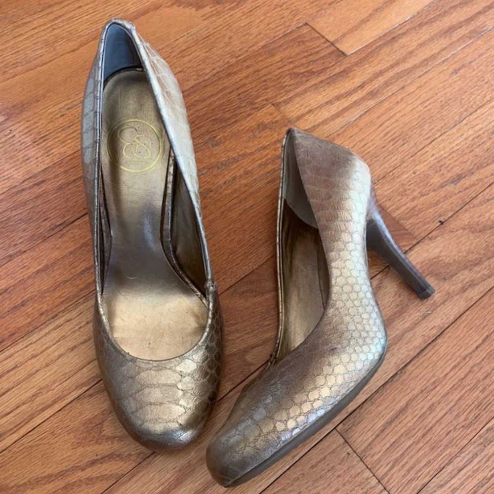 Gold Heels